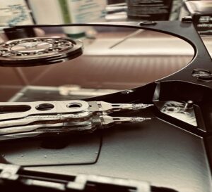 Kontakt &ndash; Ram-serwis Odzyskiwanie Danych Poznań