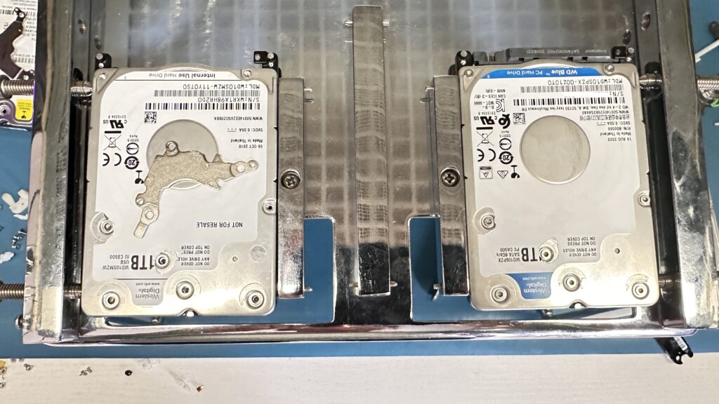 pacjent sata i dawca usb w komorze laminarnej